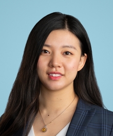王芳薇 Fangwei Wang
